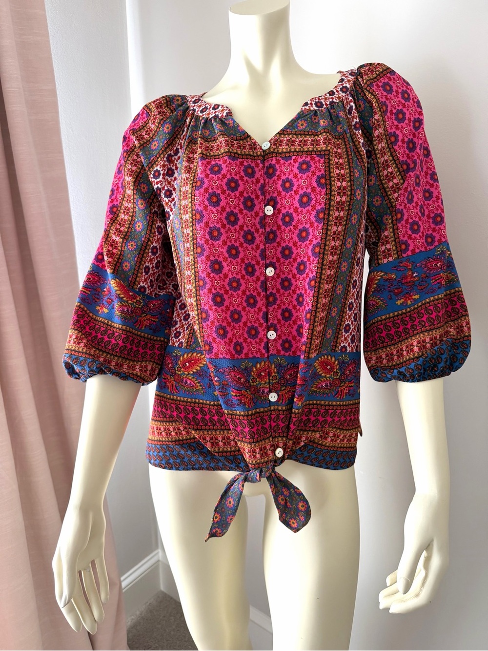 Fig and Flowers Tie-Front Blouse. Vibrant and Fun! Like New. Size Small.